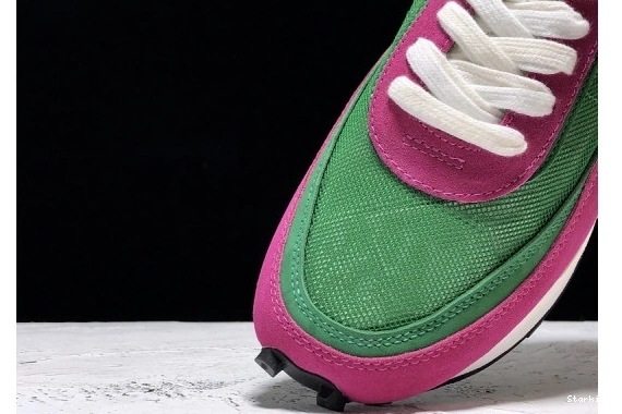 Green  LD Sacai BV0073-301 Waffle Nike Pine 1104